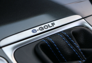 Volkswagen e-Golf test 034