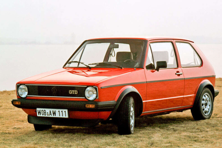 červené auto