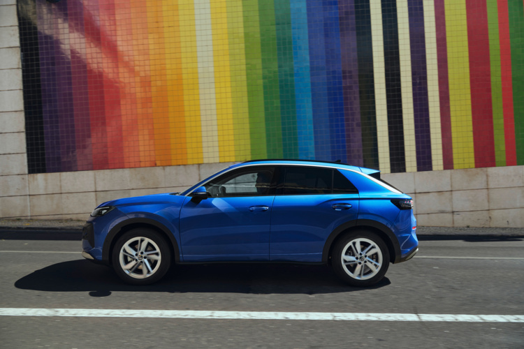 Nová generácia T-Rocu môže mať aj pamäť parkovania; dostupnosť závisí od výbavy. Foto: Volkswagen AG / Volkswagen Newsroom. Bezplatné použitie na redakčné účely.