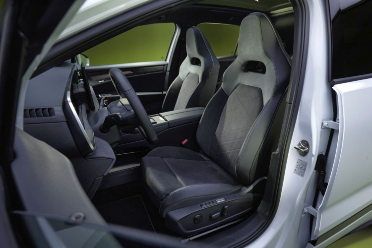 Volkswagen ID. Tiguan R-Line interiér