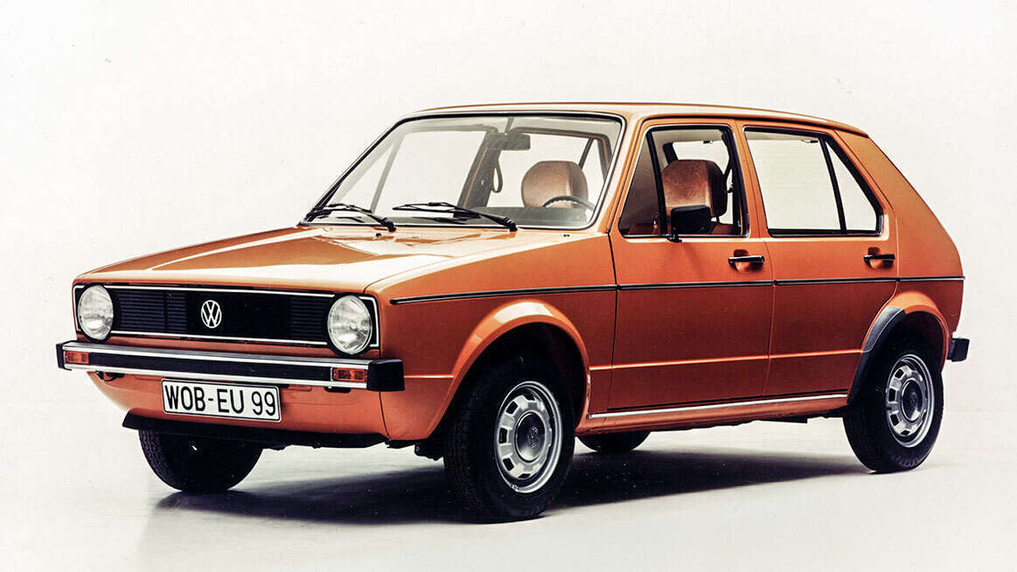 Oranžové auto