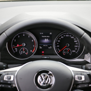 Volkswagen Golf Sportsvan test 049