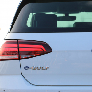 Volkswagen e-Golf test 028