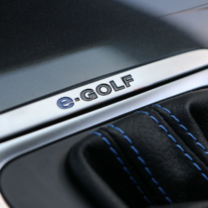 Volkswagen e-Golf test 034