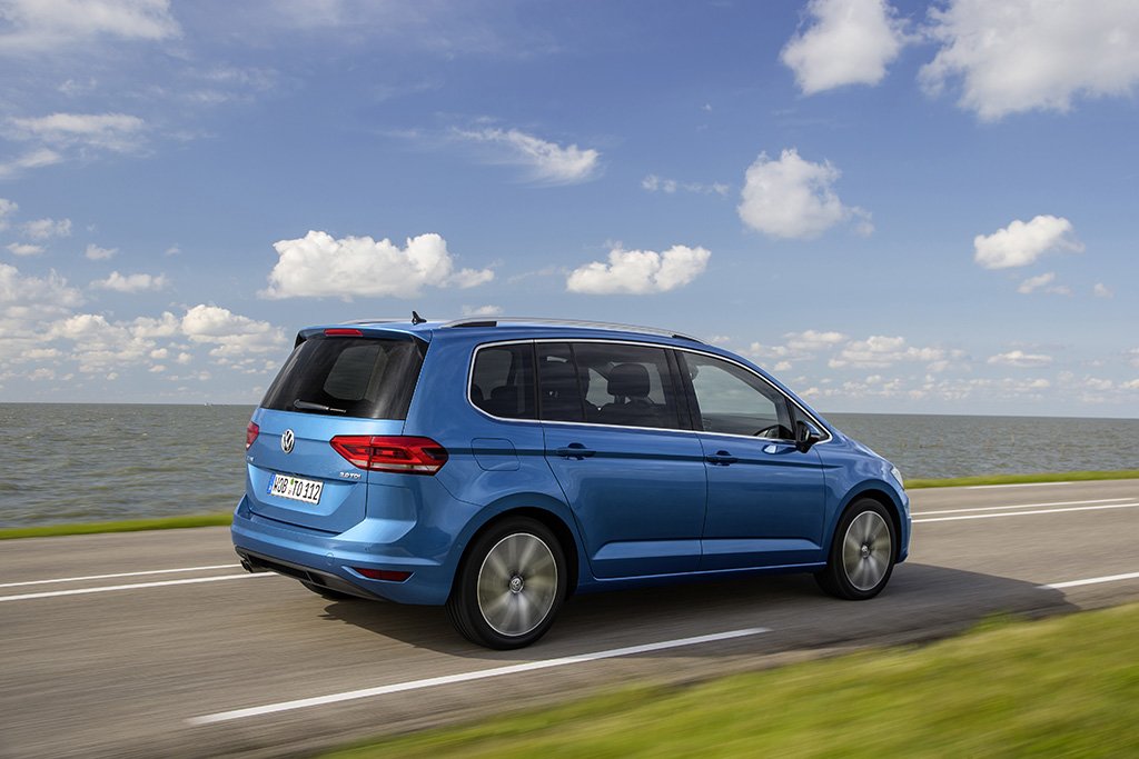 Volkswagen Touran a Sharan Autá pre maximalistov