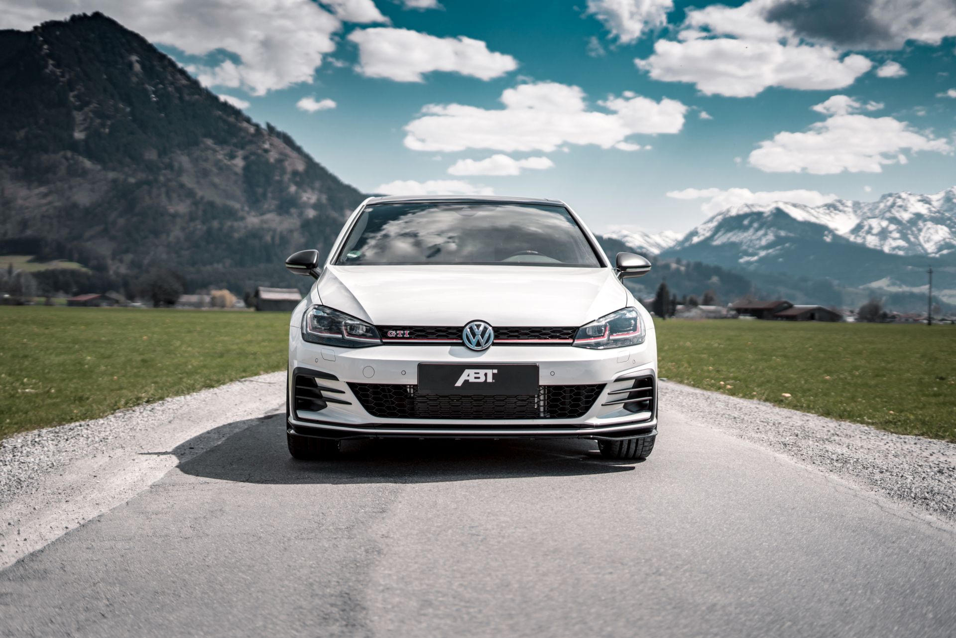 Volkswagen Golf GTI TCR od ABT nabízí až 340 koní